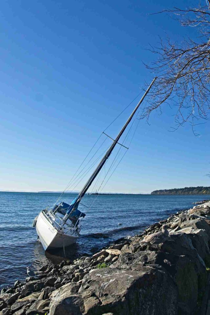 bateau qui dérive